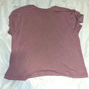 Lululemon Train to Be Short Sleeve Shirt. Size 4, pink color